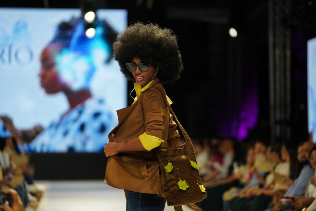 RojoTú 2027: talento latinoamericano, moda y tecnología