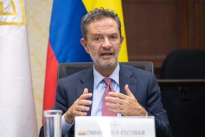 Canciller colombiano