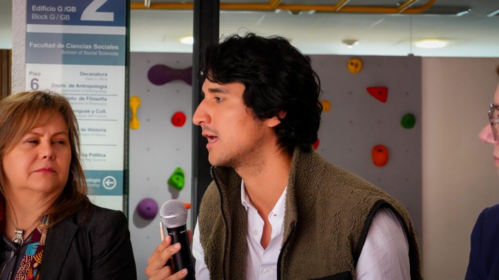 Entre palabras pendientes y el «Funazo Digital»: la nueva alerta de los jóvenes al hablar de participación ciudadana