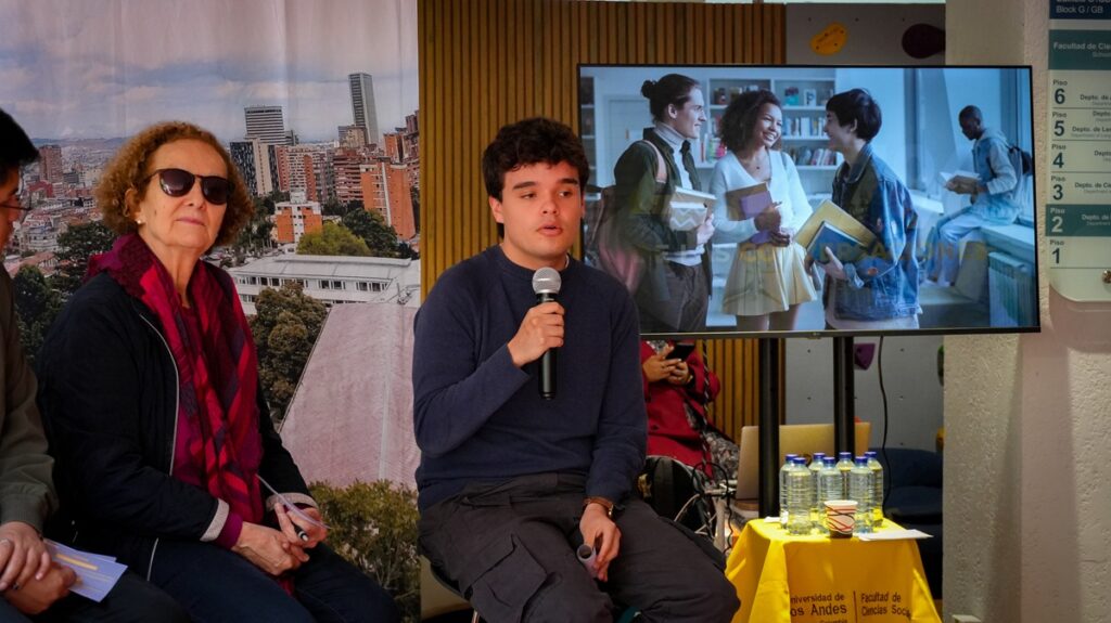 Entre palabras pendientes y el «Funazo Digital»: la nueva alerta de los jóvenes al hablar de participación ciudadana