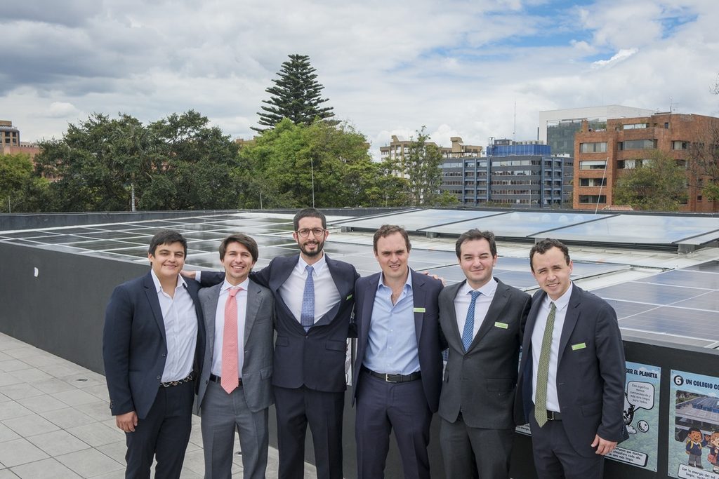 Gimnasio Moderno de Bogotá transforma su matriz energética con proyecto de energía solar