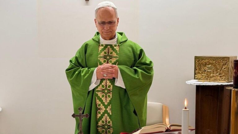 Mejora la salud del Papa