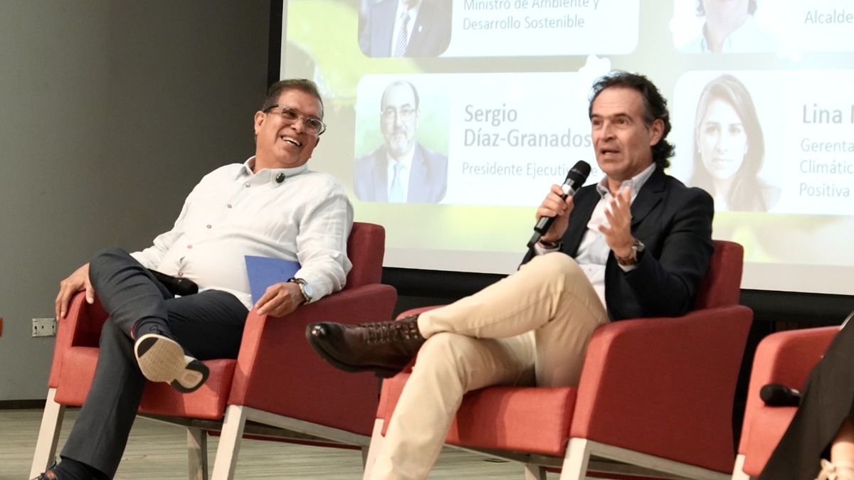 Medellín firma acuerdos