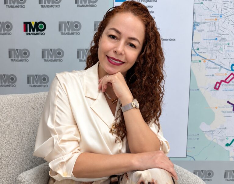Nueva gerente de Transmetro.