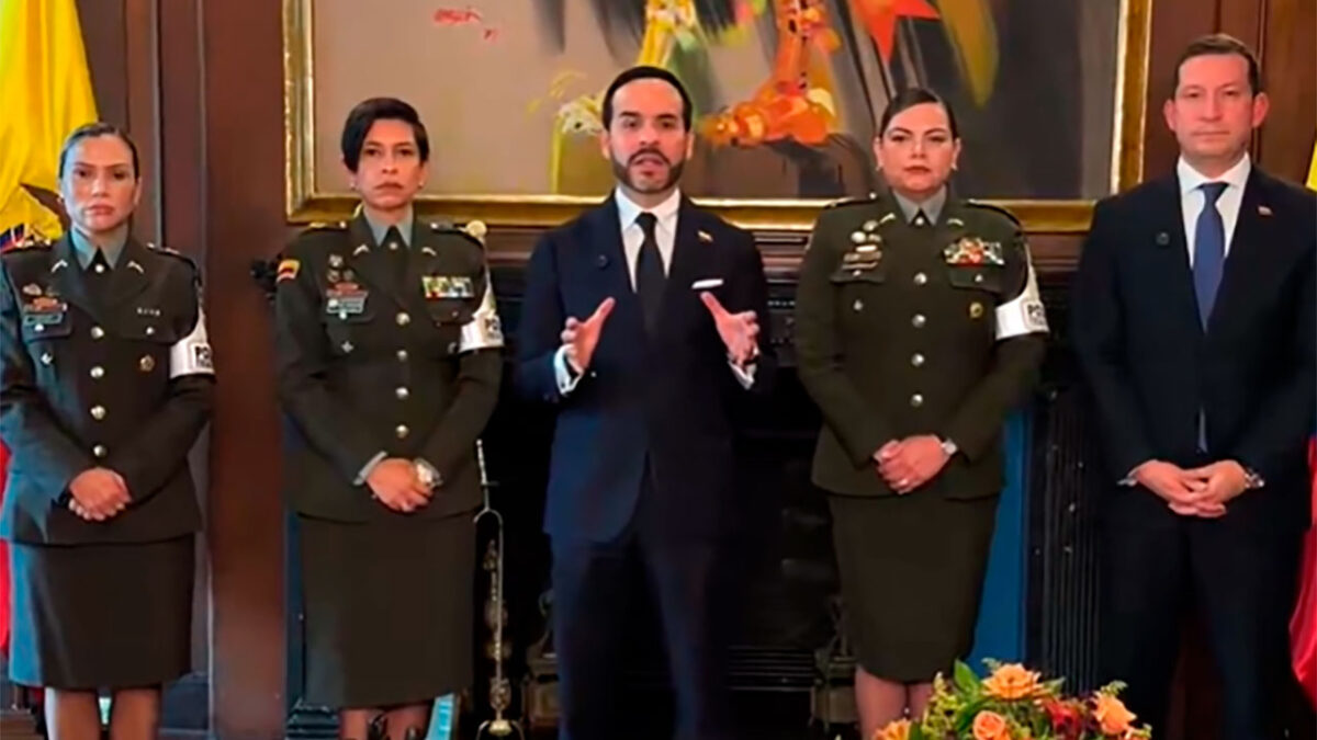 Mujeres Policías