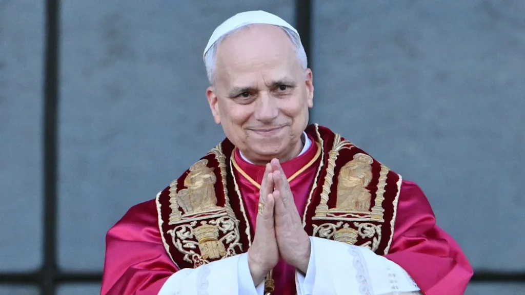 El Papa en oración,