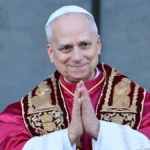 El Papa en oración,